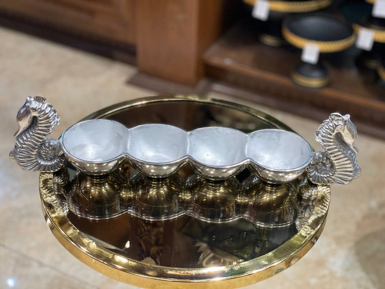 اردور خوری آلومینیوم ۴ خانه اسب دریایی