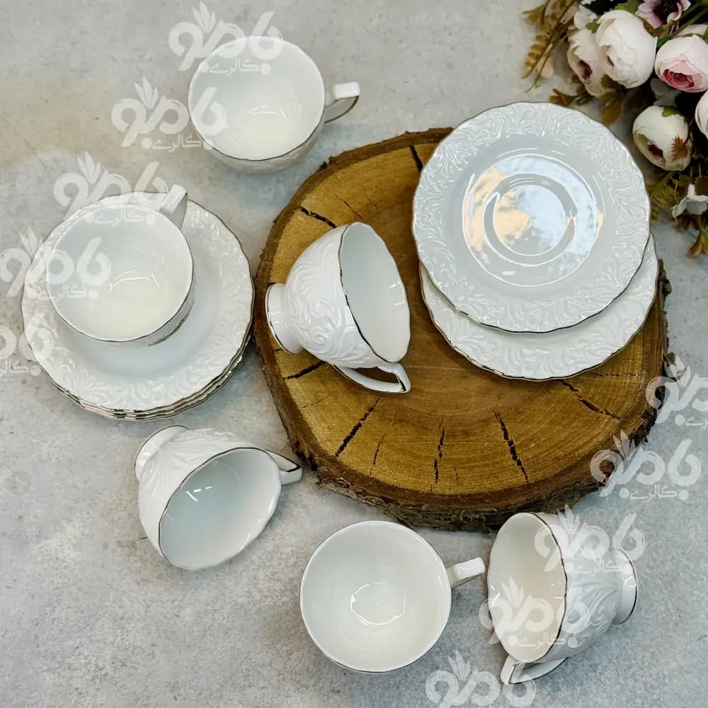 قهوه خوری جعبه دار لب طلا برجسته 106