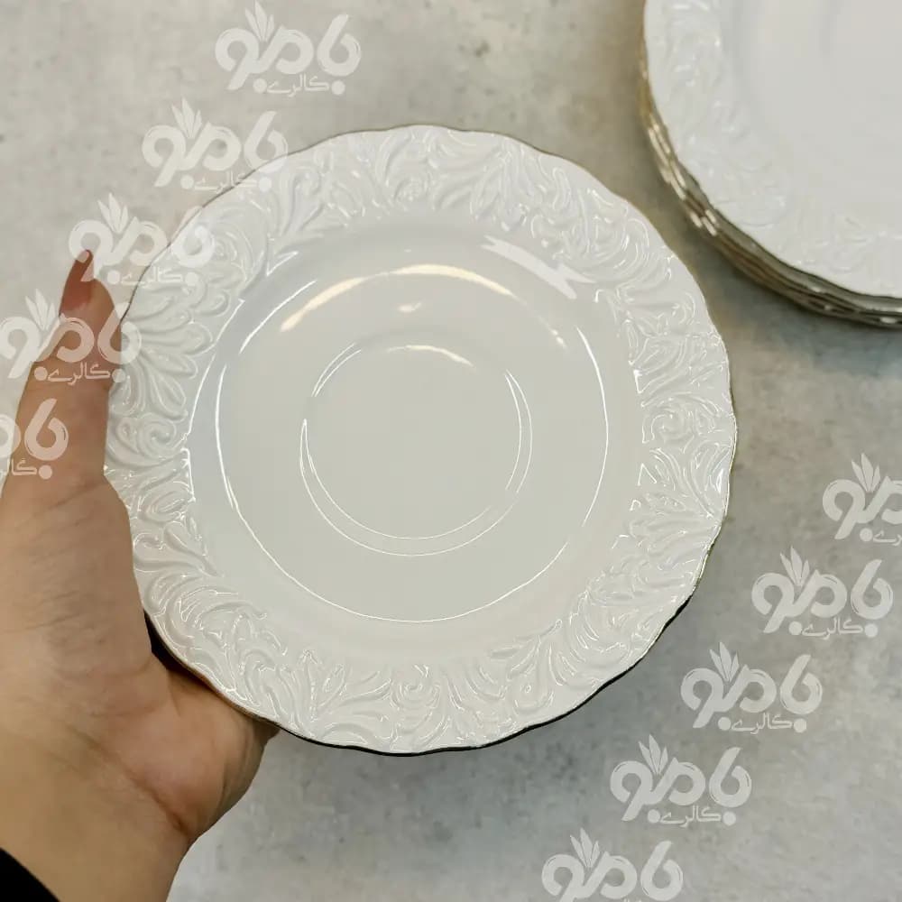 چایخوری جعبه دار لب طلا برجسته 105 — تصویر ۳