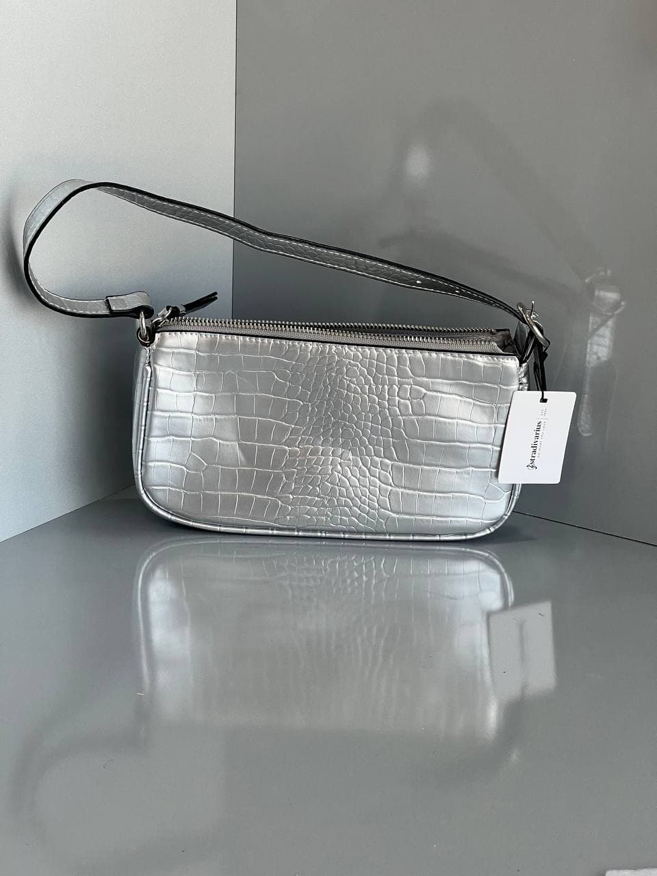 کیف دستی زنانه نقره ای بافت کروکودیل Stradivarius