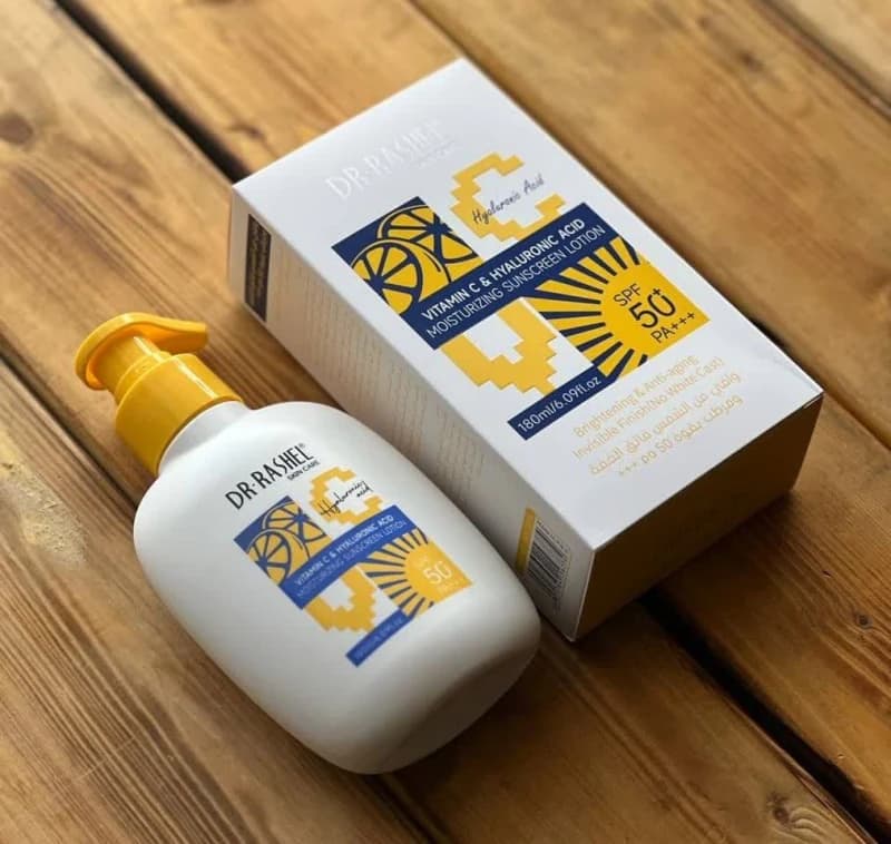 لوسیون ضدآفتاب ویتامین C و آبرسان دکتر راشل SPF50 — تصویر ۴