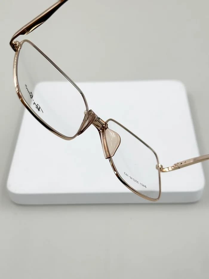 عینک طبی ریبن کد 8401 — تصویر ۶