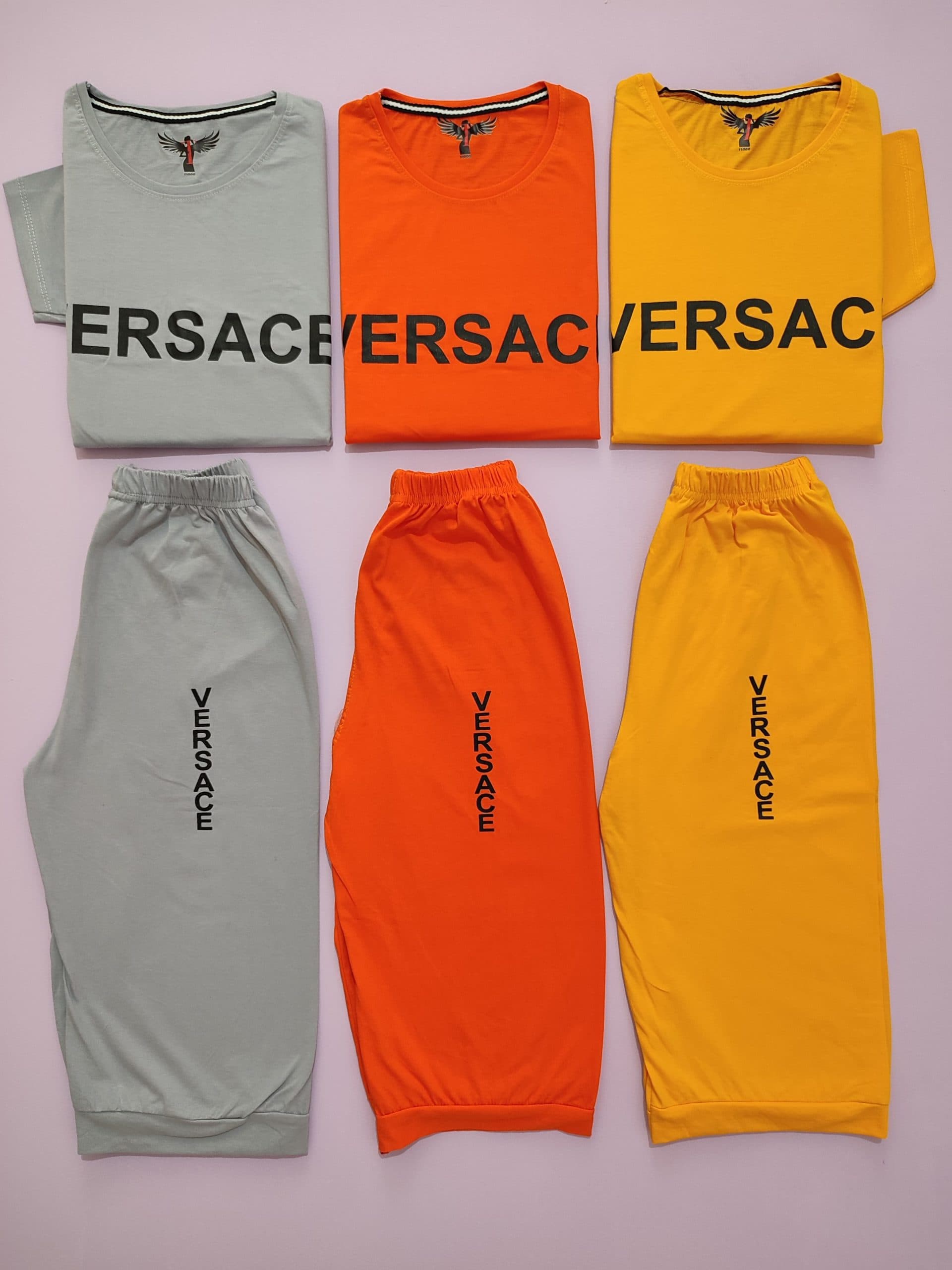 ست تیشرت و شلوارک versace — تصویر ۲