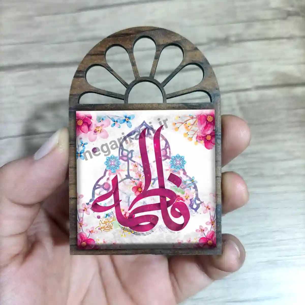 تندیس کاشی پنجره ای حضرت فاطمه سلام الله علیها 2C 15 — تصویر ۲