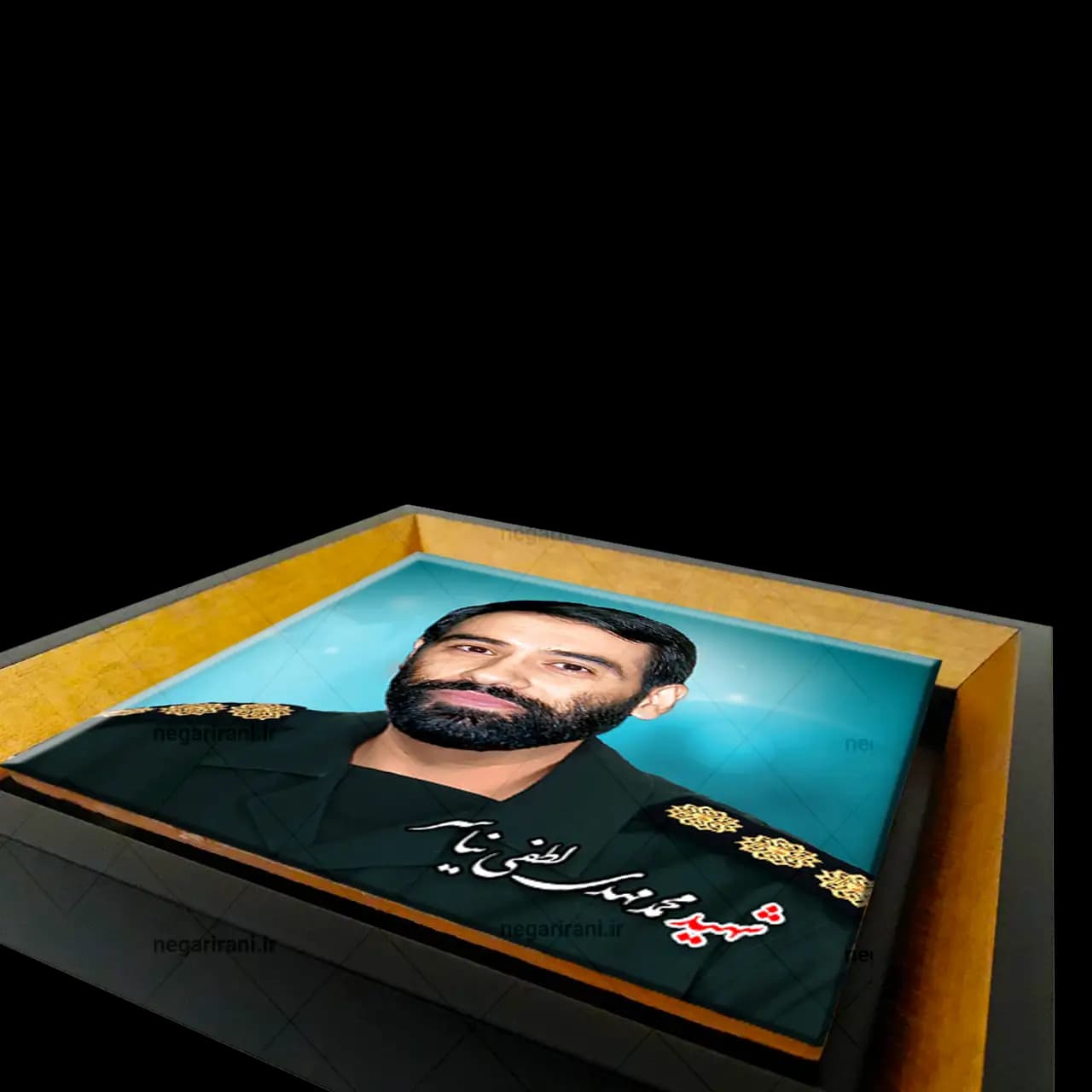 تابلو کاشی شهید محمد مهدی لطفی نیاسر مدل 2Z61 — تصویر ۳