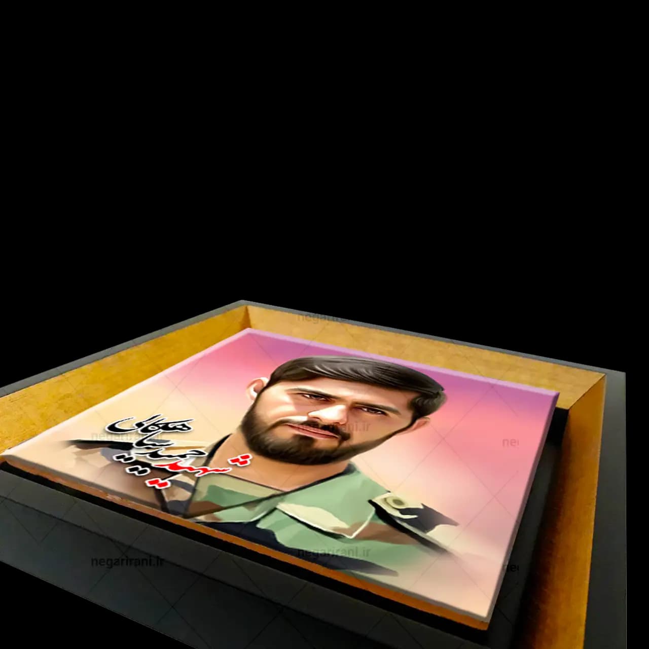 تابلو کاشی شهید حمید سیاهکالی مدل 2Z56 — تصویر ۳