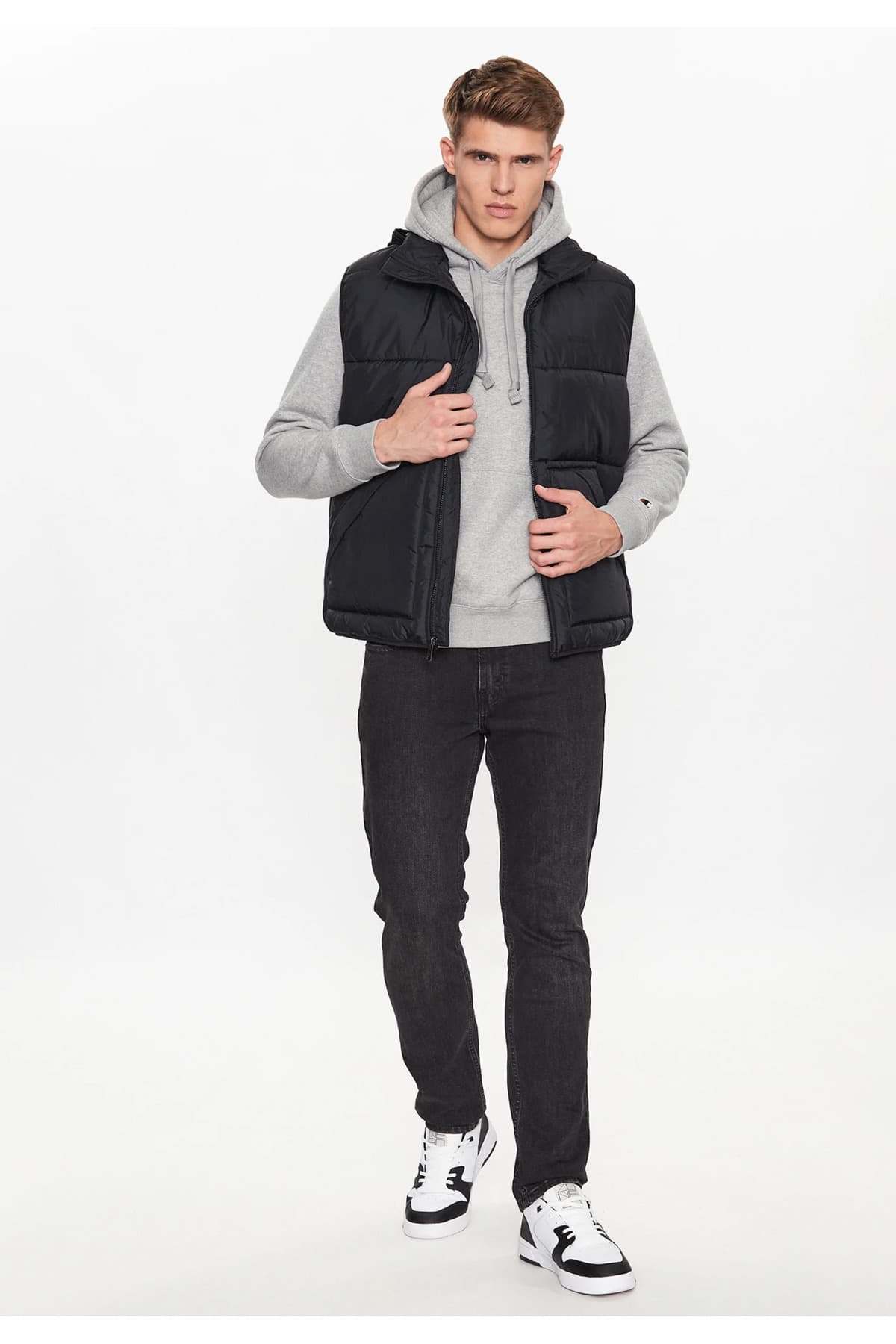 جلیقه لیوایز مردانه پلی استر مشکی راسته Relaxed/ریلکس بیسیک | Levi’s TYCUUK0C1N169521582752206 CN — تصویر ۴