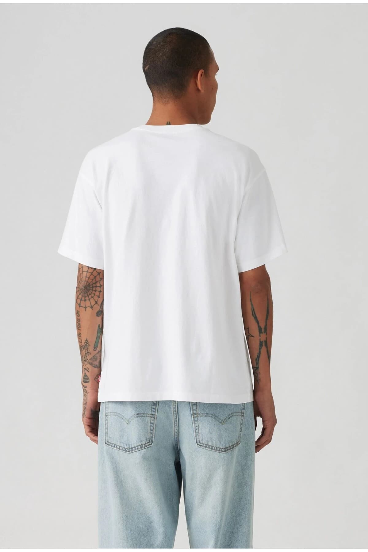 تی شرت لیوایز مردانه 100% پنبه سفید طرح دار Oversize/اورسایز T-shirt Daily/روزانه | Levi’s A944000080 TR — تصویر ۲