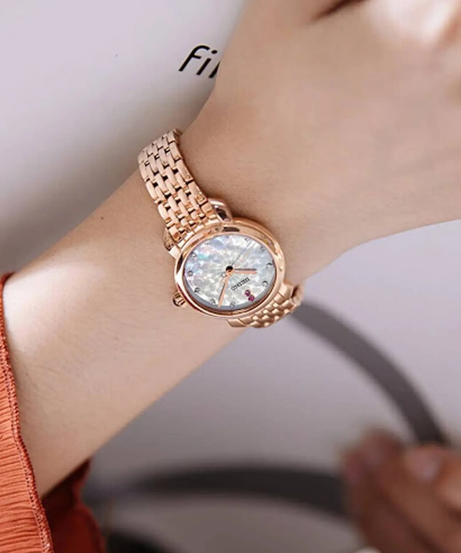 ساعت مچی زنانه اصل سیکو (seiko) زیرمجموعه جنرال مدل SUR624P1 — تصویر ۳