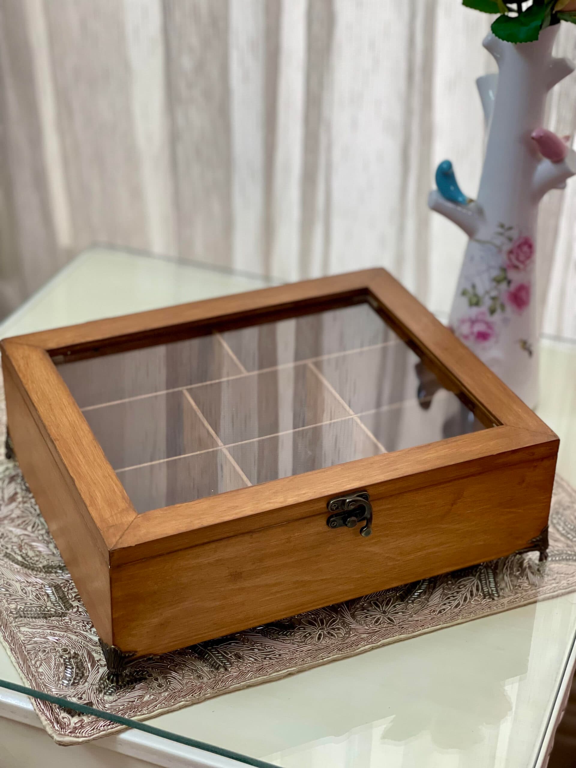 جعبه تی بگ(تی باکس) 8 خانه چوب روسی پلای وود پایه دار سفارشی بسیار باکیفیت — تصویر ۲