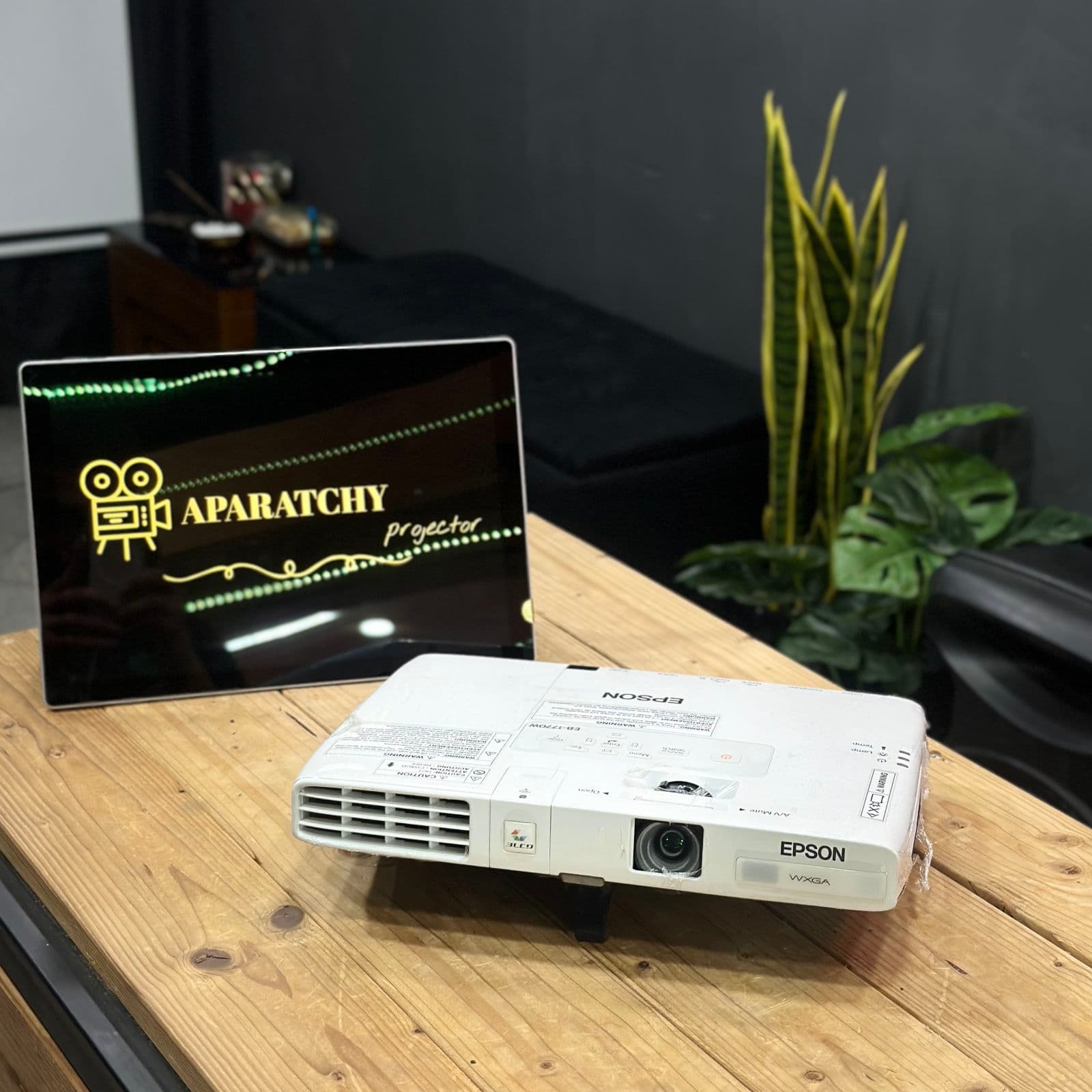 برند:epson مدل:1776w