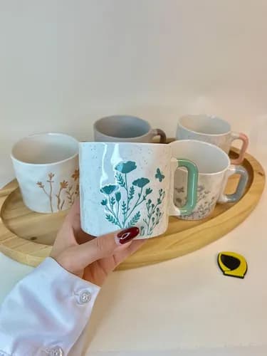 ماگ طرح گل و پروانه