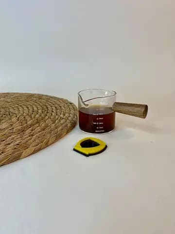 سس خوری دو لبه پیرکس با دسته چوبی — تصویر ۳