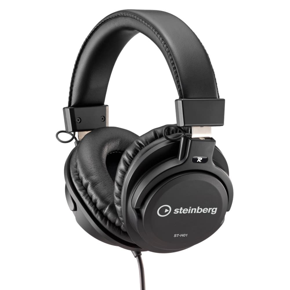 پکیج استودیویی Steinberg UR22 MKII Recording Pack — تصویر ۲