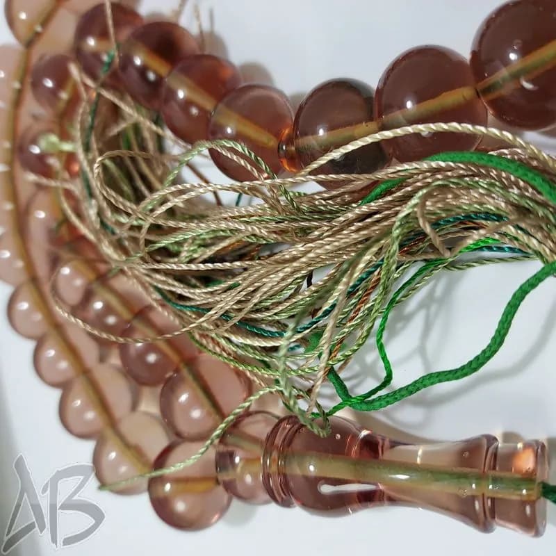تسبیح سندلوس اصل بودار 33 دانه تراش چرتکه ای جلا خورده کد 818 آقابزرگ — تصویر ۳