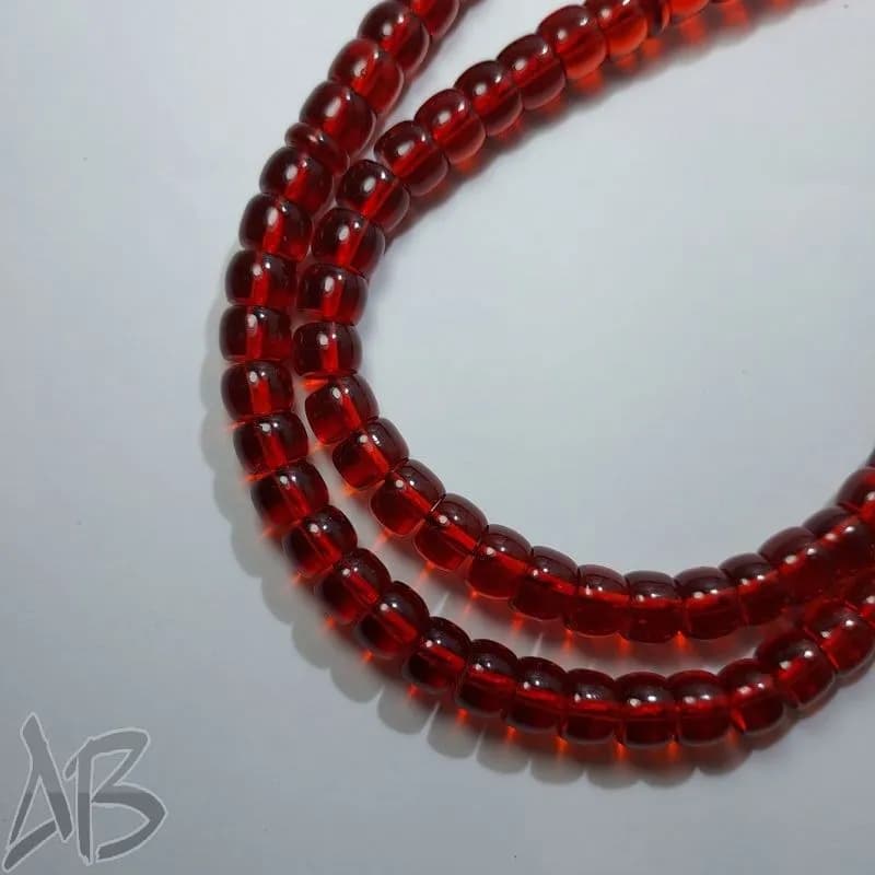 تسبیح سندلوس 100 دانه (101 دانه) بودار تراش قیچی قرمز خیلی خوشرنگ کد 843 آقابزرگ — تصویر ۴