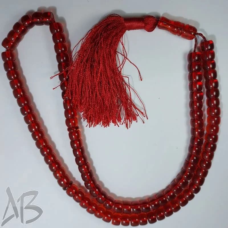 تسبیح سندلوس 100 دانه (101 دانه) بودار تراش قیچی قرمز خیلی خوشرنگ کد 843 آقابزرگ