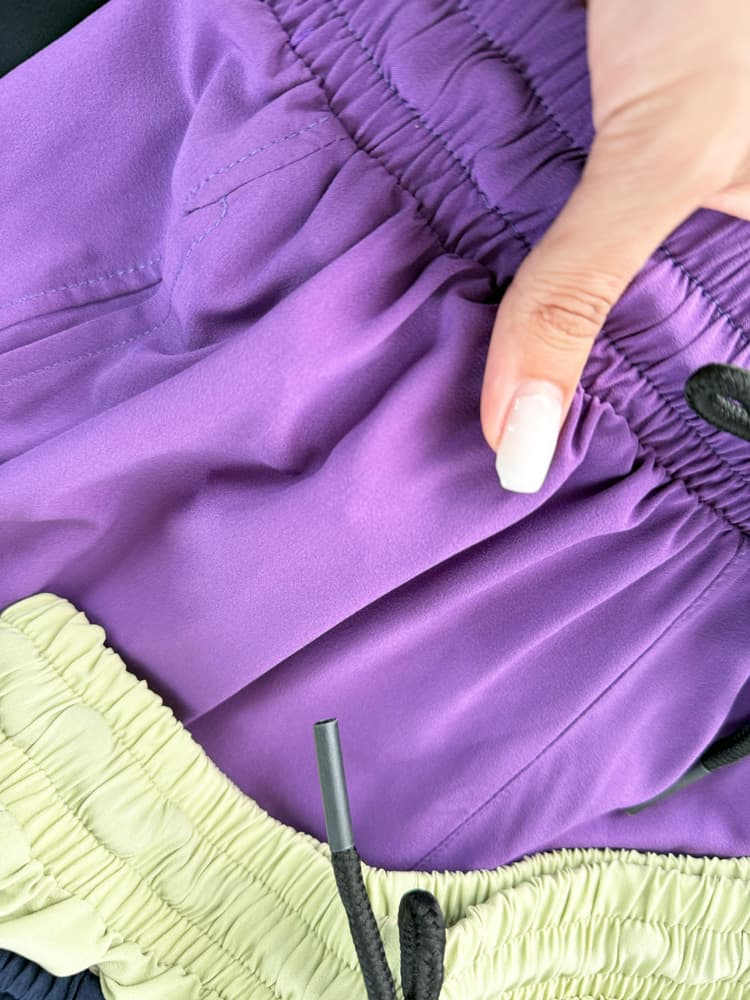 شورتک ورزشی زنانه بغل هلال جیب دار نایکی Nike — تصویر ۸