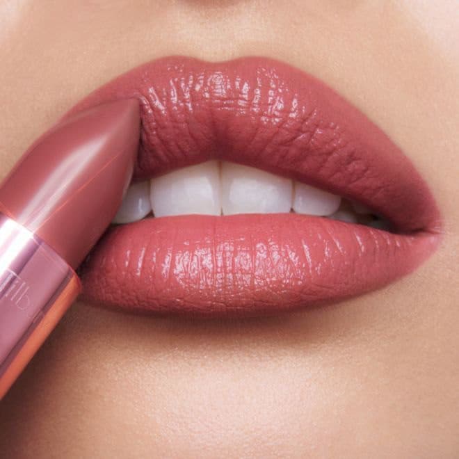 رژلب شارلوت تیلبری رنگ 90s pink|CHARLOTTE TILBURY 90s PINK — تصویر ۲
