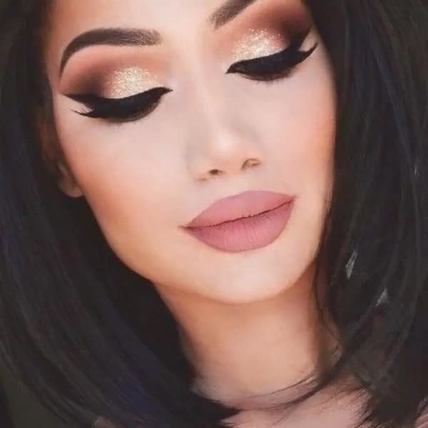 پالت سایه چشم آیکونیک لندن | مدل Day to Slay — تصویر ۴
