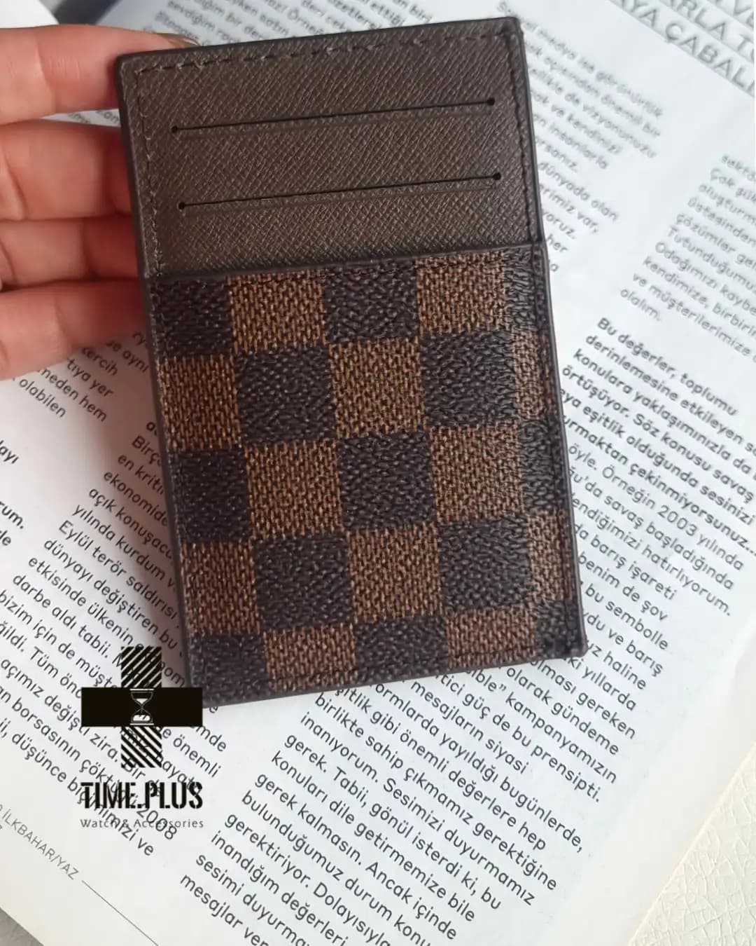 جاکارتی لویی ویتون چرم قهوه‌ای شطرنجی — تصویر ۵