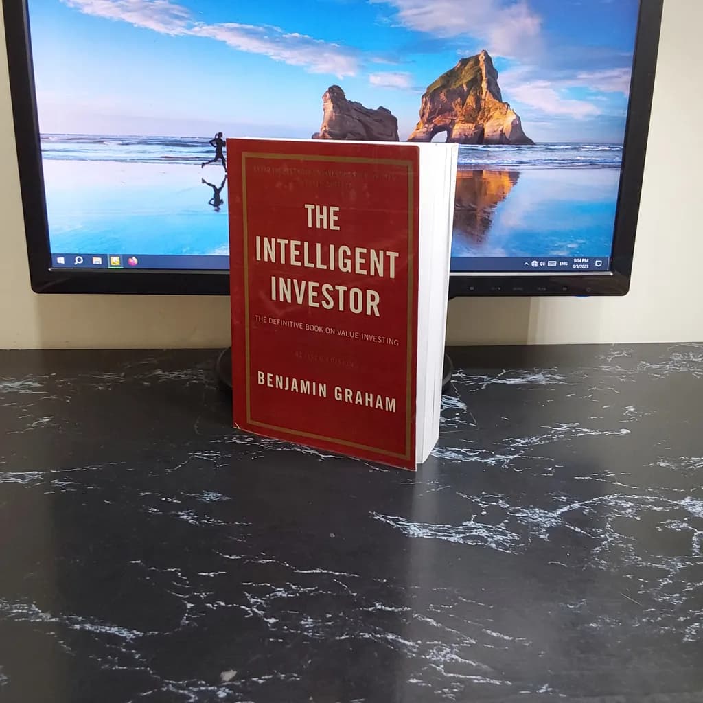 کتاب The Intelligent Investor, Revised Edition اثر Benjamin Graham انتشارات HarperCollins کد B20395 — تصویر ۳