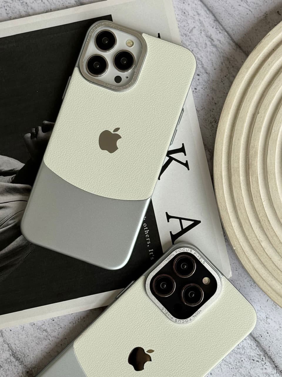 قاب گوشی طرح Leather Metal — تصویر ۳