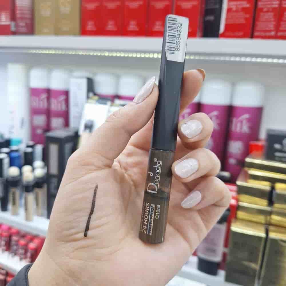 خط چشم قهوه ای دونادیا