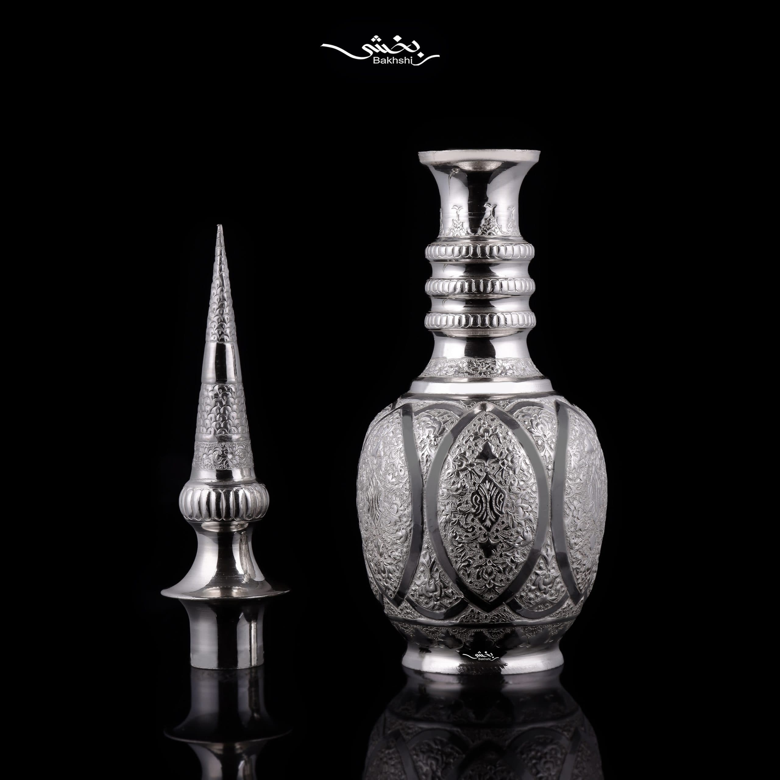 یک جفت تنگ شاخدار نقره گل و مرغ — تصویر ۲