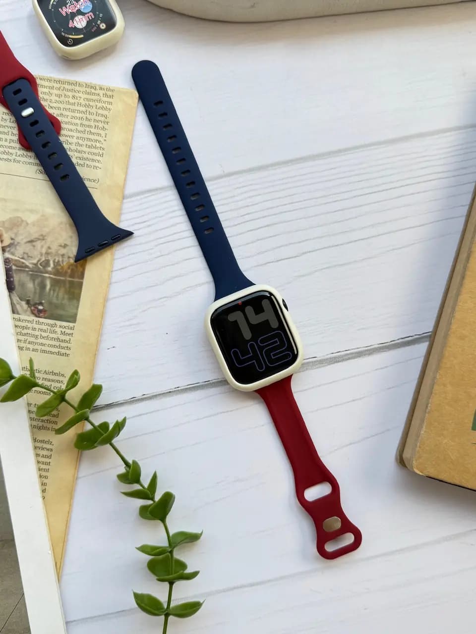 بند اپل واچ سیلیکونی با گارد French Style — تصویر ۲