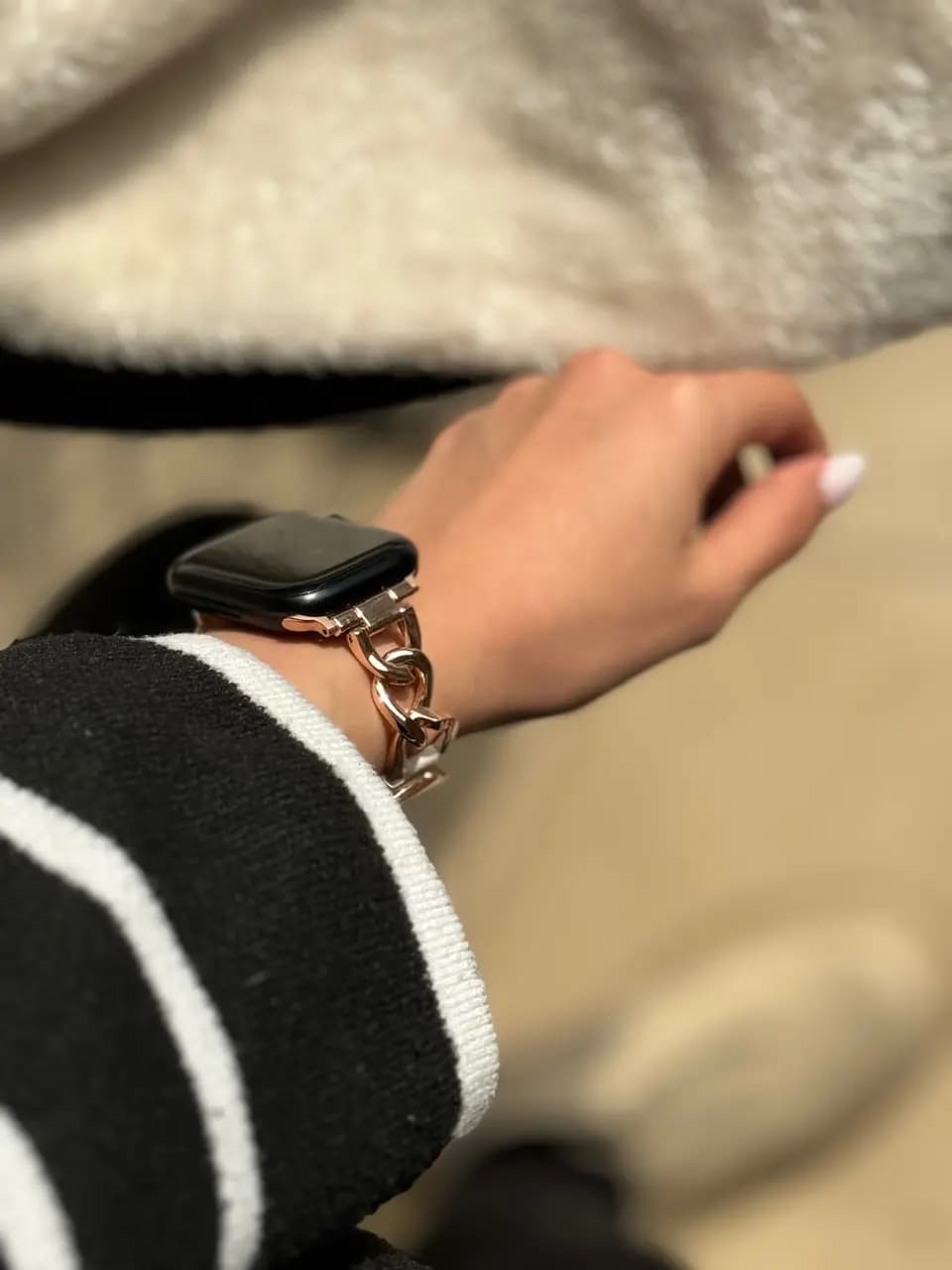 بند اپل واچ کارتیر استیل و چرم سگک دلفینی (کدw5014) — تصویر ۵