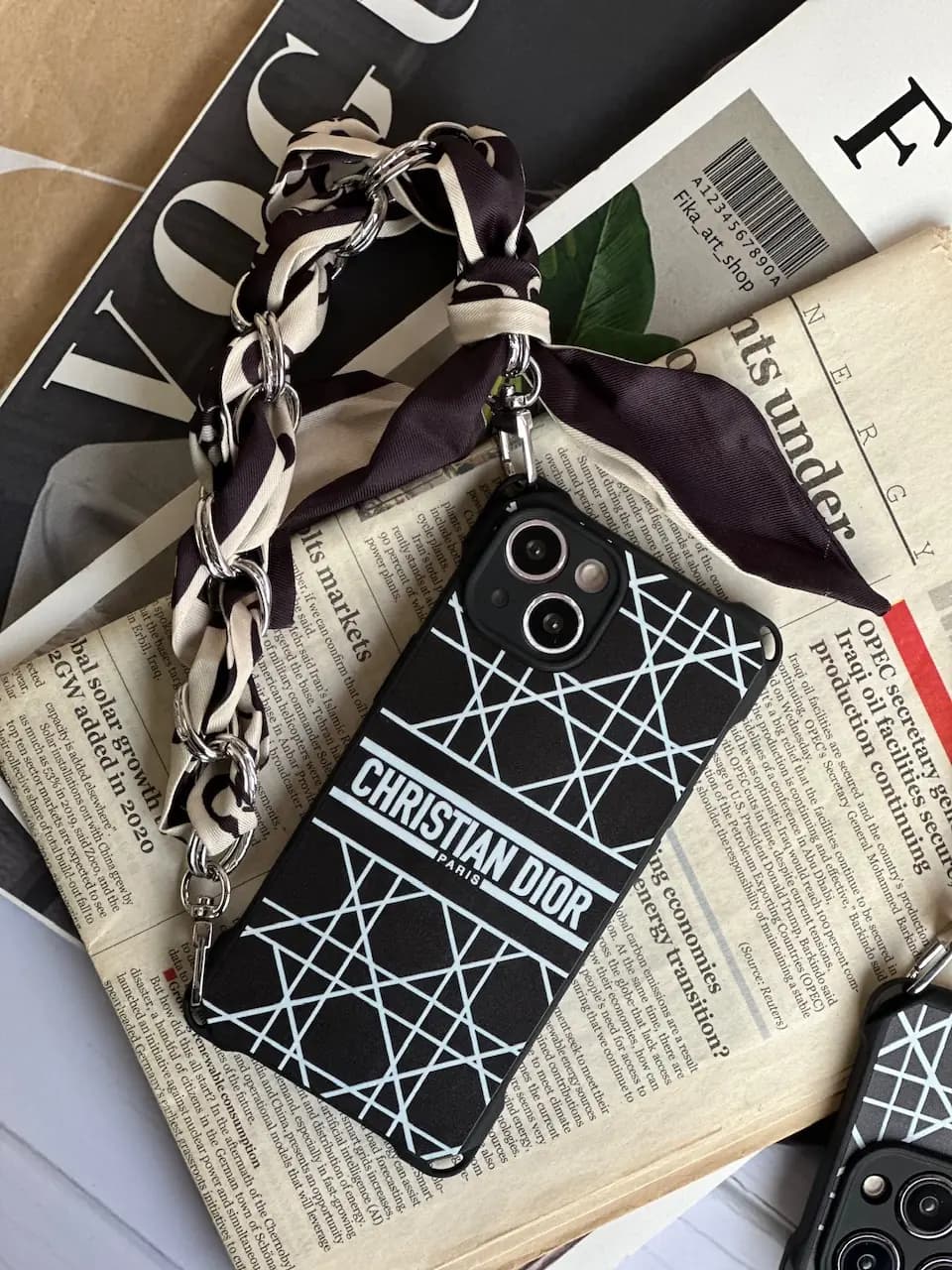 قاب Black Christian Dior با بند — تصویر ۲