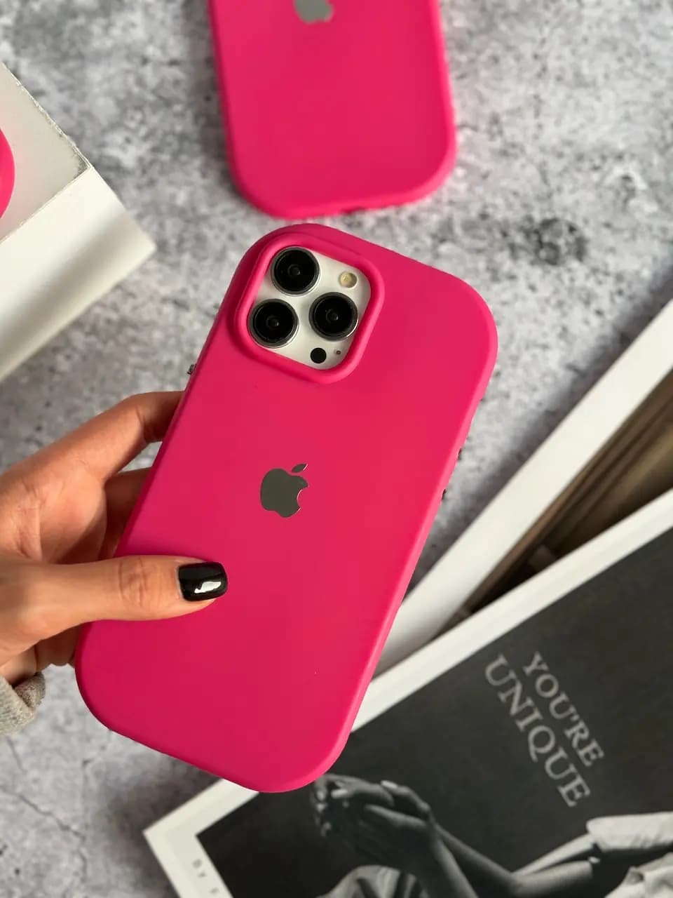 قاب Magenta Curve سرخابی (کدC1486) — تصویر ۳