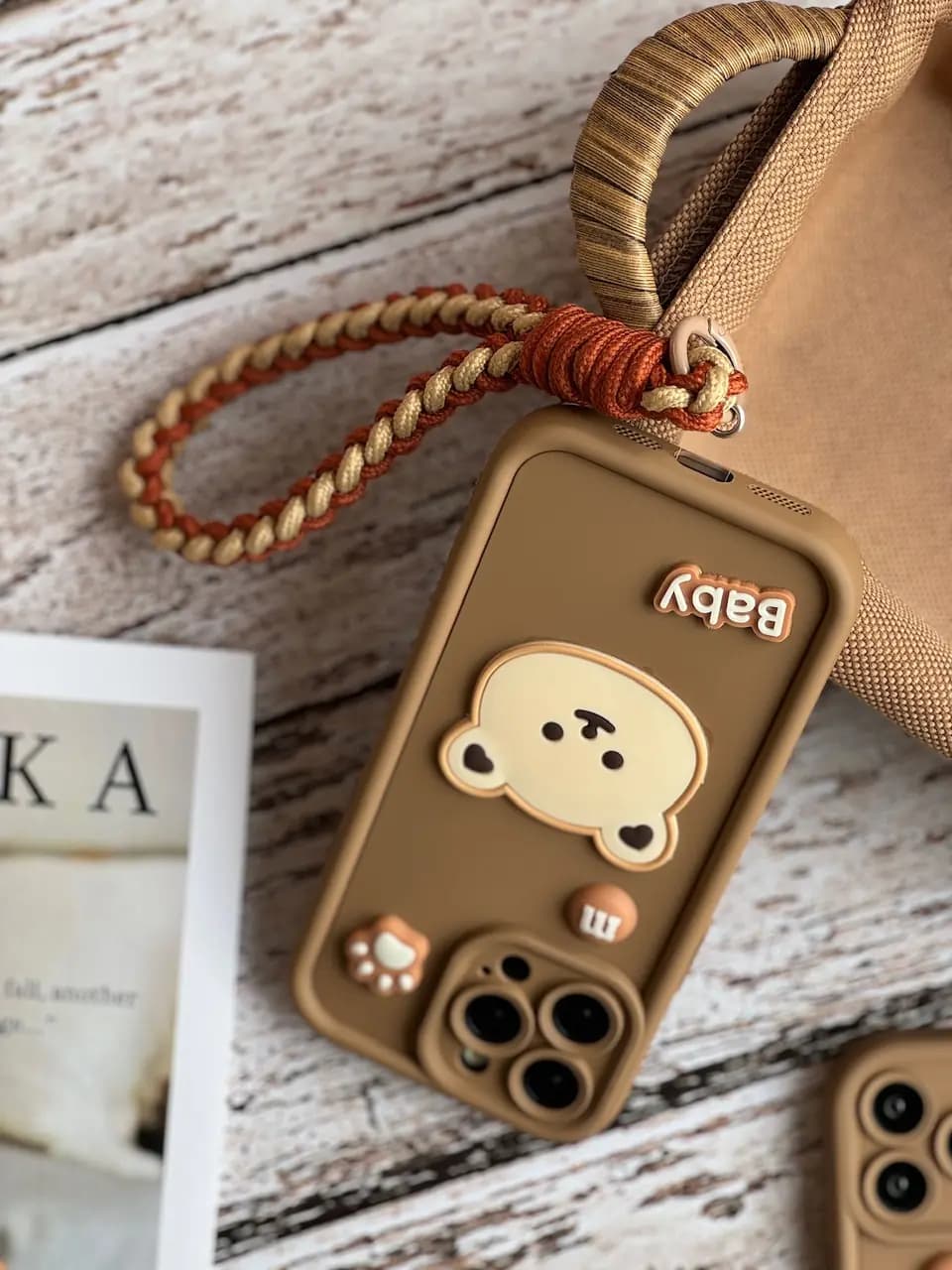 قاب Baby Bear با بند طنابی آیفون (کدC1468) — تصویر ۲
