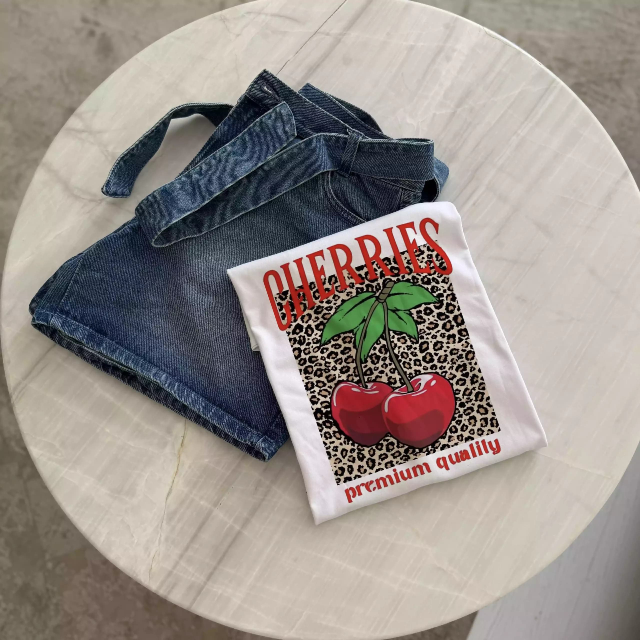 تیشرت نخ پنبه طرح آلبالو Premium Quality Cherries