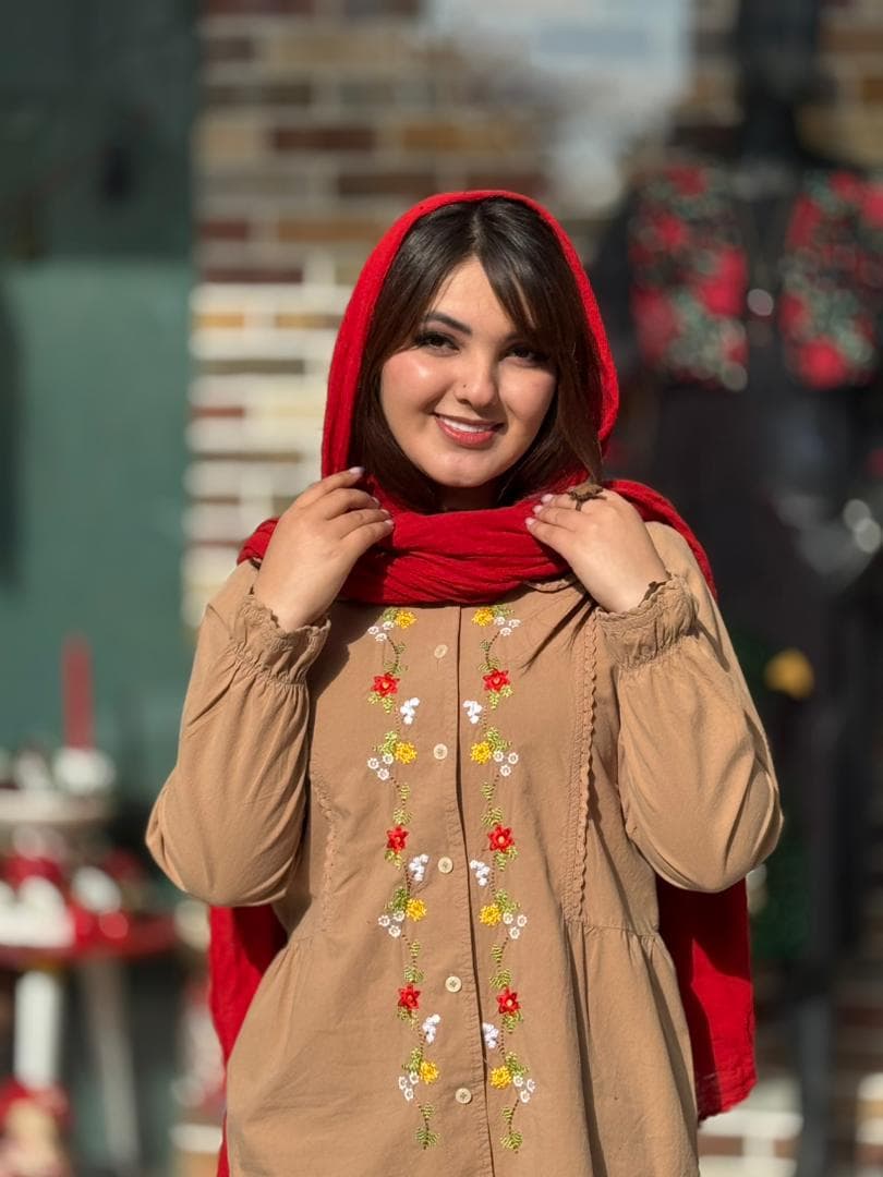 مانتو کاملیا نسکافه ای — تصویر ۸