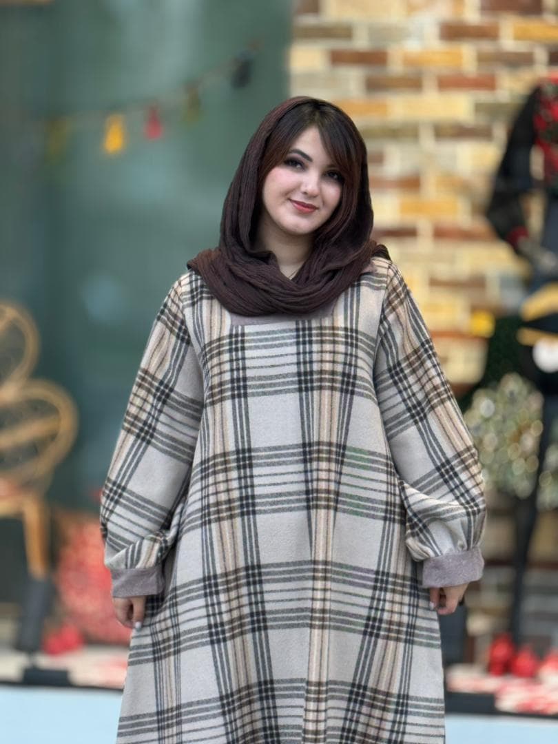 پیراهن هدیه چهارخونه درشت کرم قهوه ای — تصویر ۲