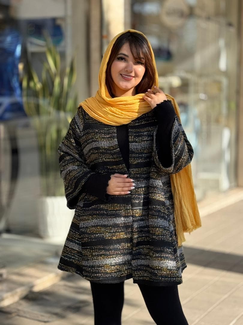 پالتو عروسکی مشکی راه راه زرد — تصویر ۴
