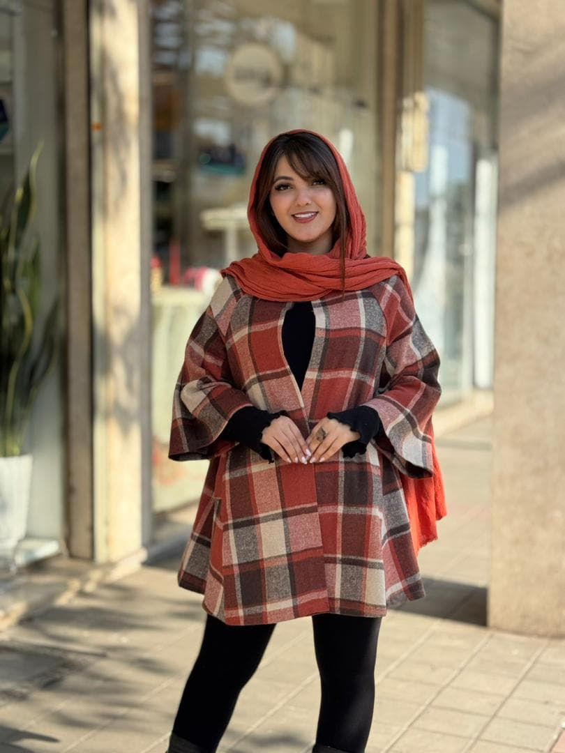 پالتو عروسکی نارنجی کرم قهوه ای چهارخونه — تصویر ۲