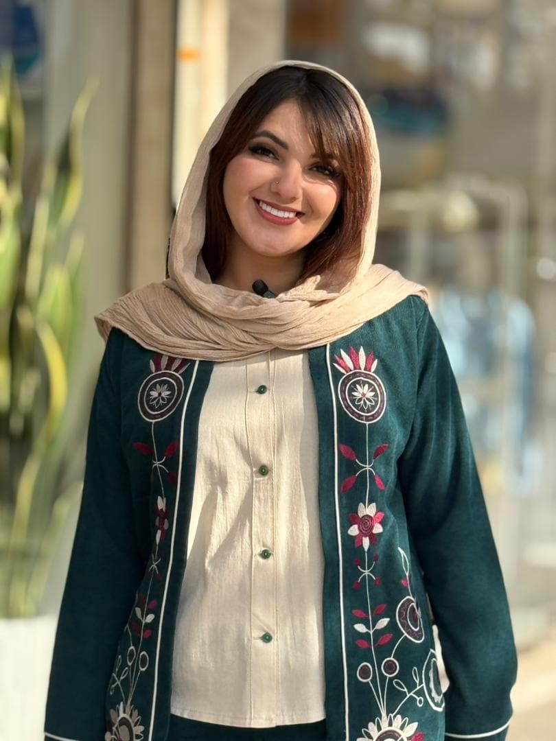 کت و شومیز انار کرم کله غازی — تصویر ۲