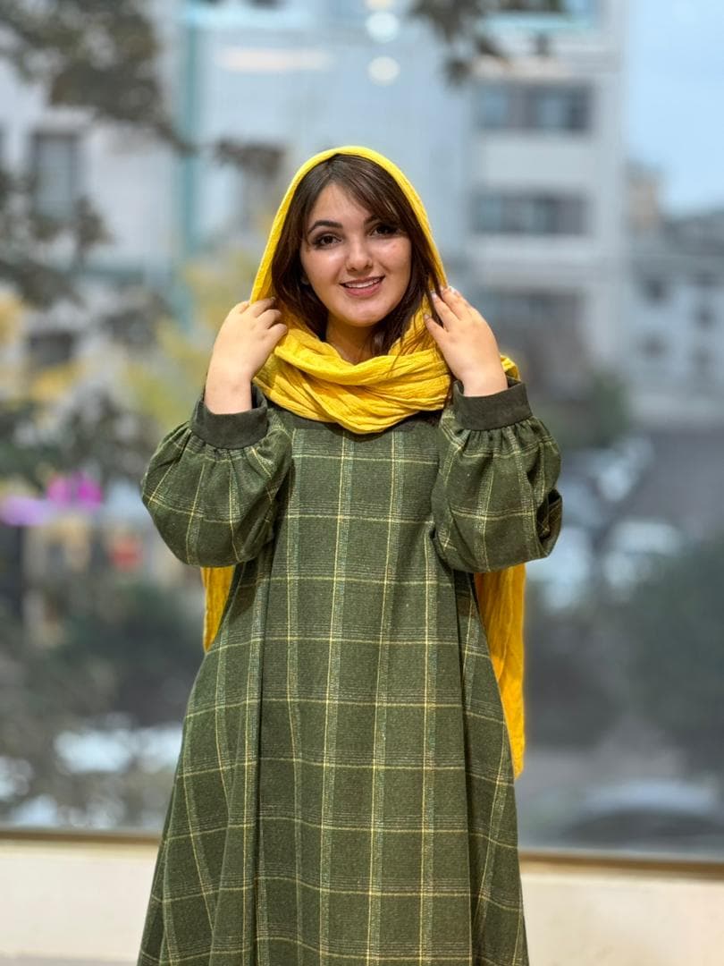 پیراهن هدیه سبز زرد چهارخونه — تصویر ۴