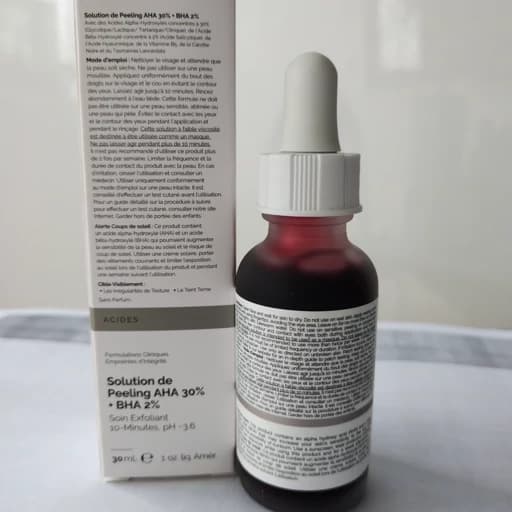 محلول لایه بردار اوردینری اصلی، 30 درصد آلفا هیدروکسی اسید + 2 درصد بتا هیدروکسی اسید — تصویر ۸