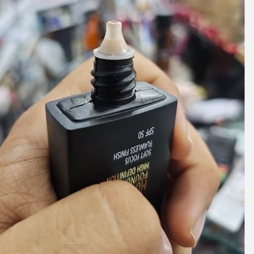 کرم پودر گلد آنجل با پوشش دهی بالا و دارای ضد آفتاب 50 درصد کاور عالی و سبک دارای شماره 1 و 2 و 3 حجم 40 میل — تصویر ۴