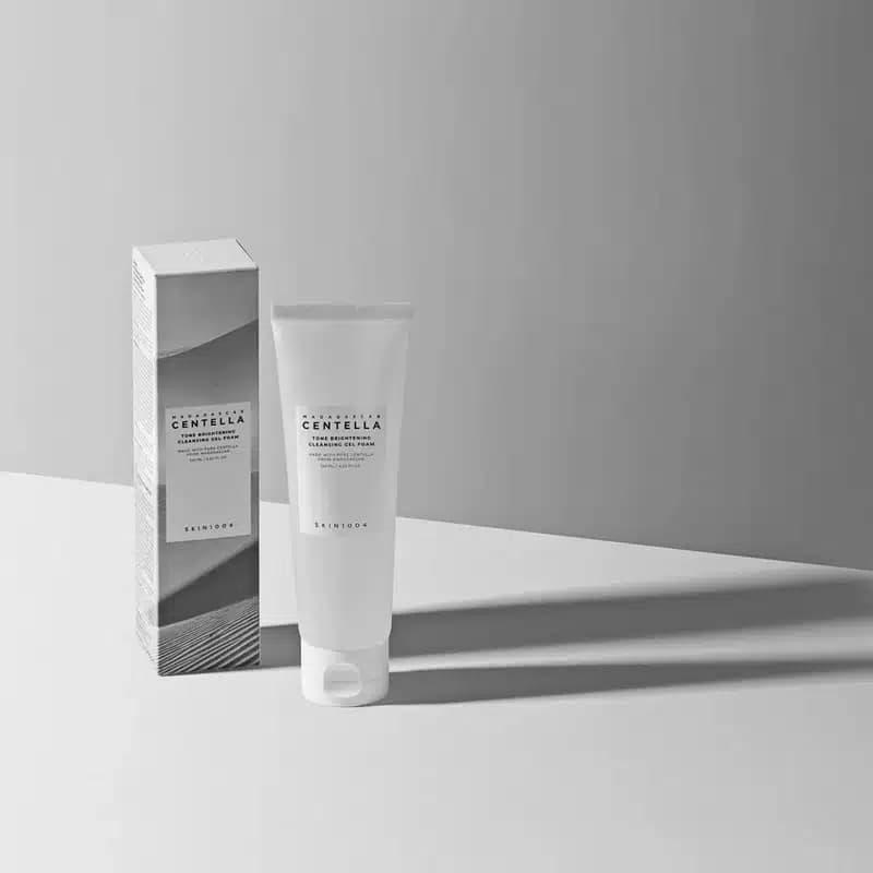فوم شستشو ژلی روشن کننده صورت سنتلا ماداگاسکار Skin1004 مدل Tone Brightening Cleansing Gel Foam(125 میل) — تصویر ۵