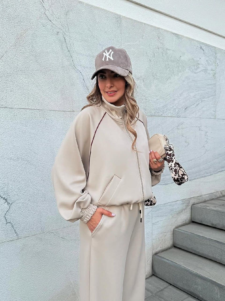 سوییشرت شلوار زنانه مدل نهال — تصویر ۸