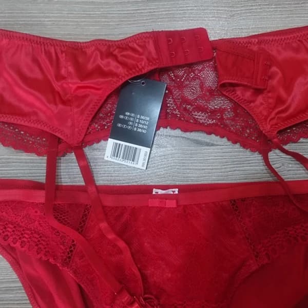 ست شورت و نگهدارنده جوراب زنانه اسمارا مدل IAN-301803-04 — تصویر ۲