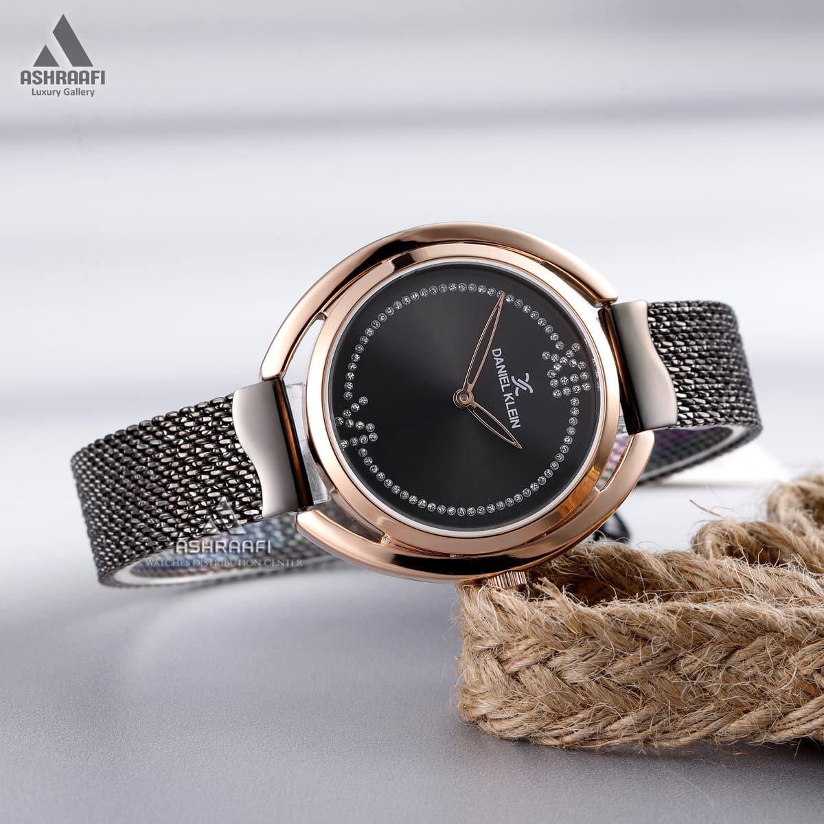 ساعت دنیل کلین بند حصیری Daniel Klein DK.1.12695.4 — تصویر ۳
