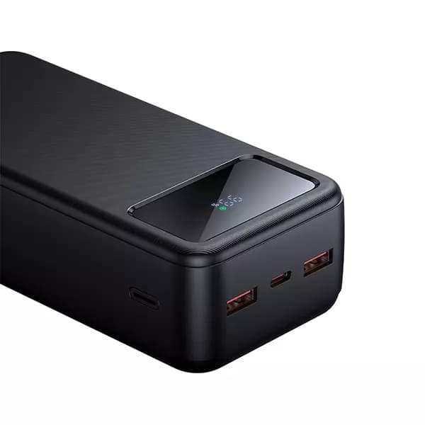 پاوربانک 30000 مک دودو مدل MC-4240 با توان 22.5 وات — تصویر ۳