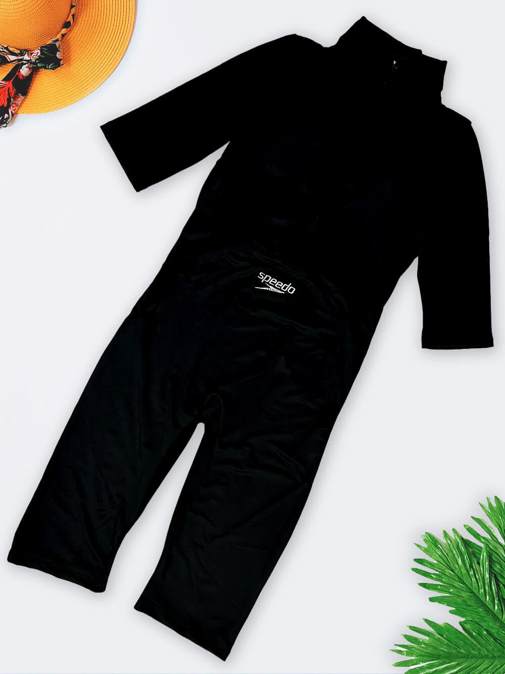 مایو زنانه نیمه اسلامی پوشیده سرهمی یکسره مشکی و پادار بلند اسپیدو ( Speedo ) کاپدار