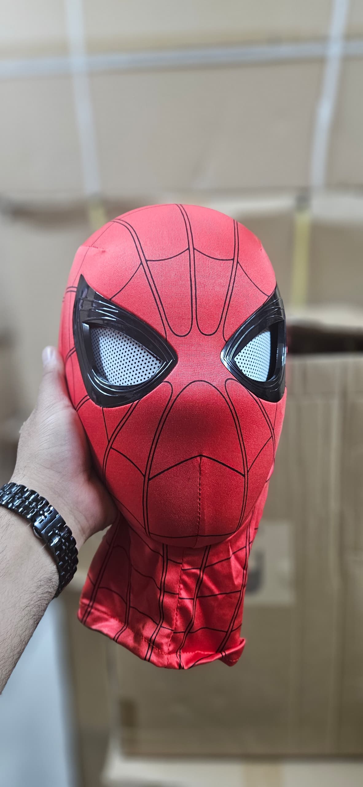 ماسک صورت مرد عنکبوتی نمونه اصلی کنترلی شارژی رنگ قرمز — تصویر ۲